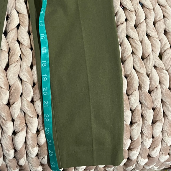 J crew Martie pant. Green. Wore once. - Picture 4 of 5